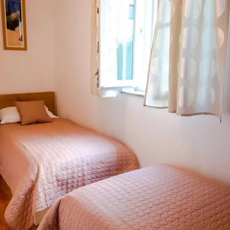 Comfort And Affordable Slavica