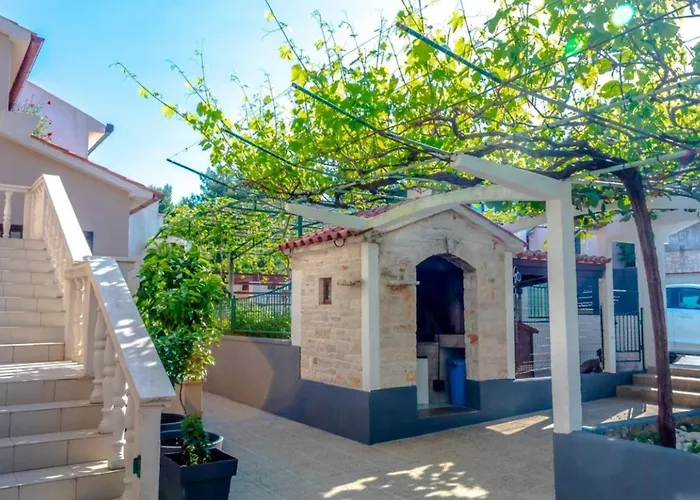 Comfort And Affordable Slavica Affittacamere 3*