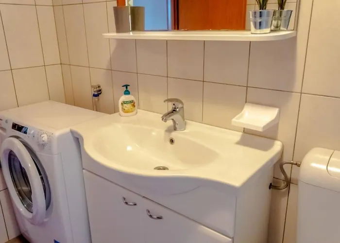 Comfort And Affordable Slavica 3*