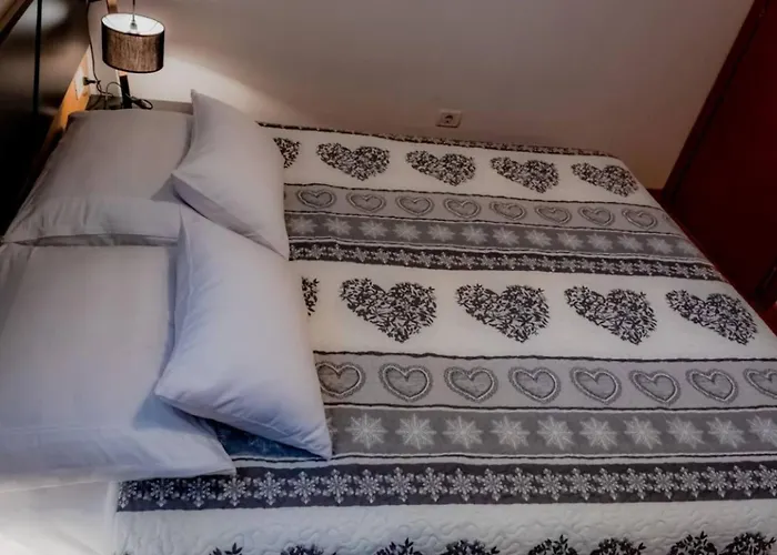 Comfort And Affordable Slavica 3*